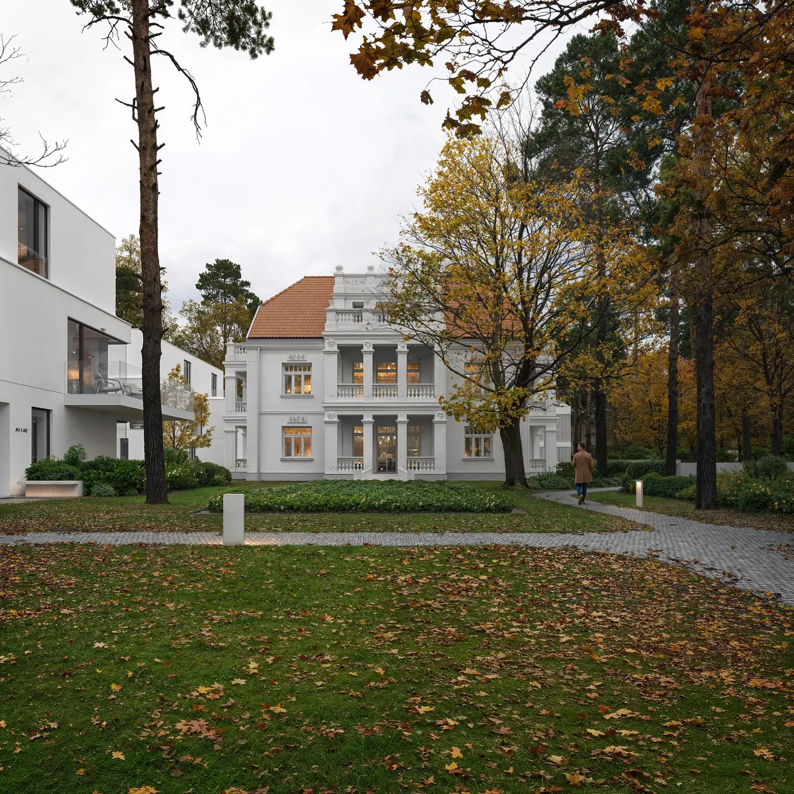 Osiedle Patria, willa i nowe budynki